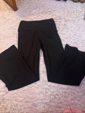 GAP Black Sky High Flare Active Leggings